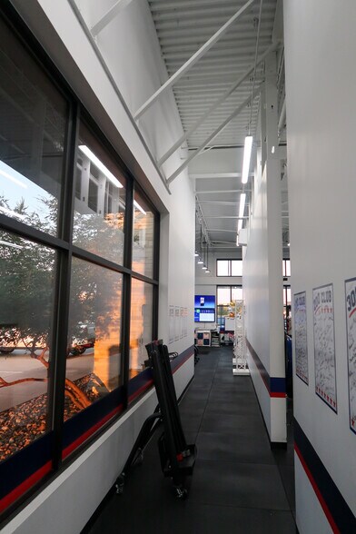 More Photos Of 5855 Preston Rd, Frisco Storefront For Sale
