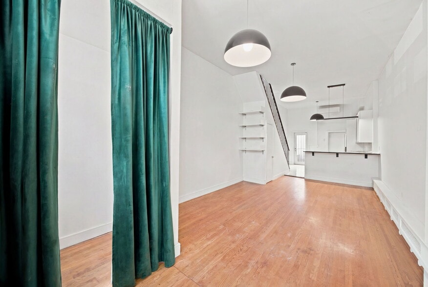 More Photos Of 251 Graham Ave, Brooklyn Storefront Retail Residential For Sale