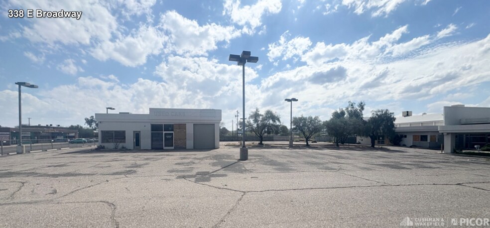 More Photos Of 948 E Broadway Blvd, Tucson Land For Lease