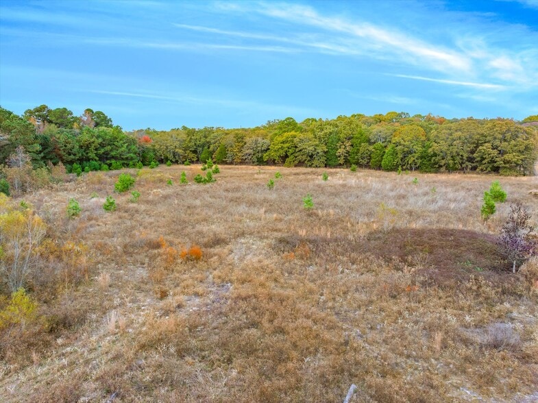 More Photos Of 700 NW Loop 564, Mineola Flex For Sale