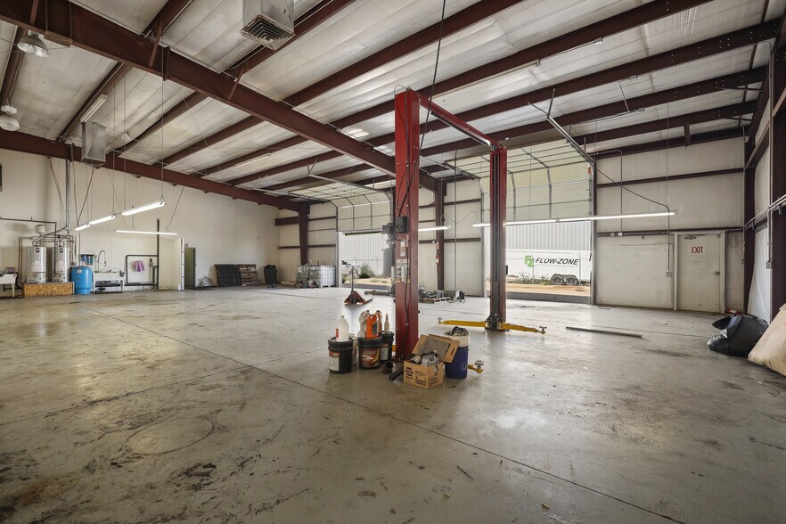 More Photos Of 854 Baseline Pl, Brighton Warehouse For Sale