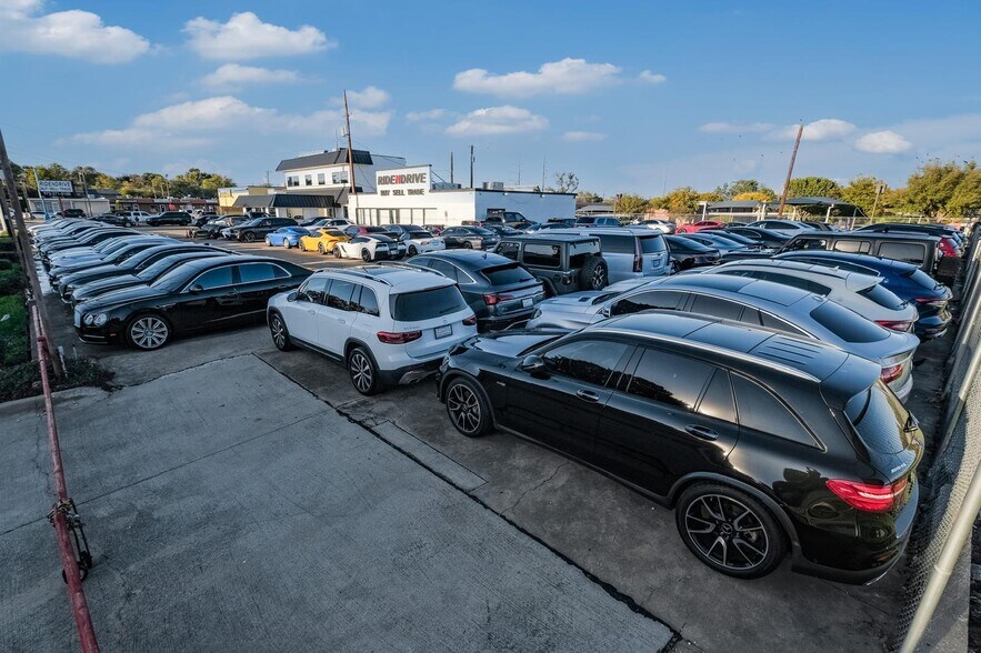 More Photos Of 4106-4122 O'Banion Rd, Garland Auto Dealership For Sale