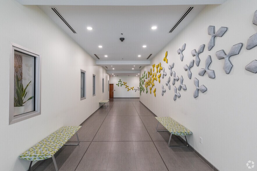 More Photos Of 210 25th Ave N, Nashville Office For Lease