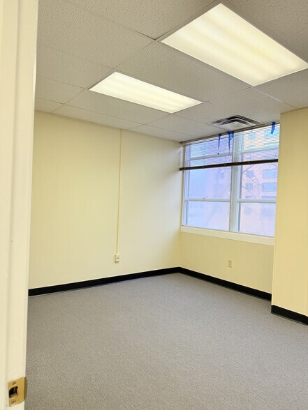 More Photos Of 731 James St, Syracuse Office Residential For Lease