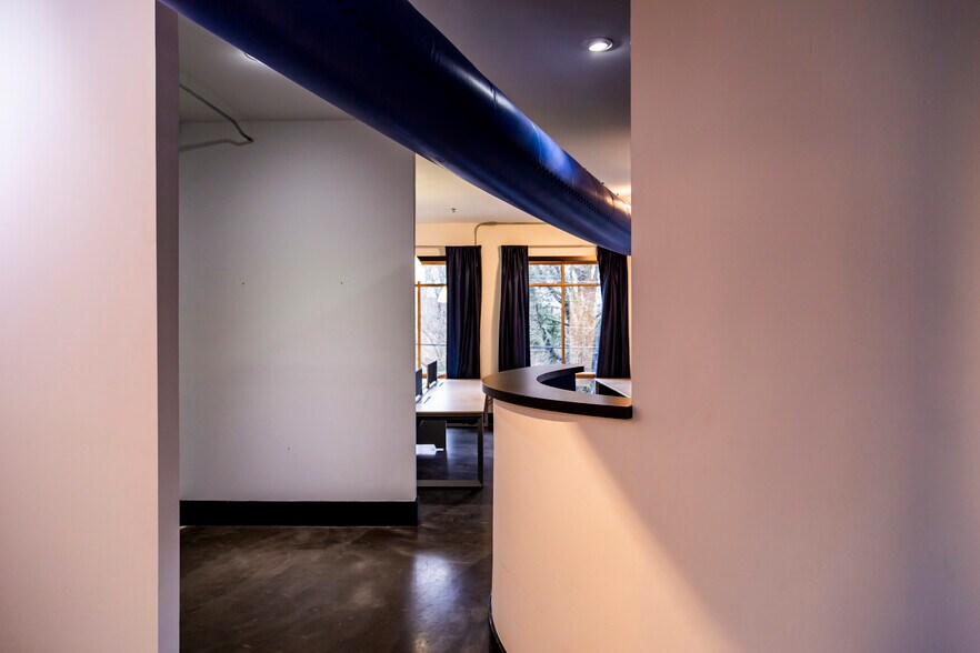 More Photos Of 319 Atlanta St SE, Marietta Office For Lease