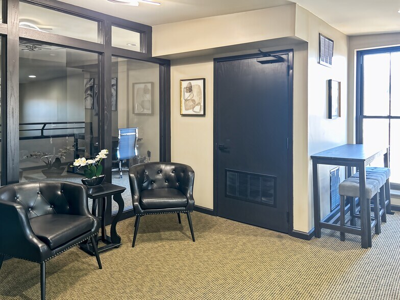 More Photos Of 1031 Lami St, Saint Louis Coworking Space