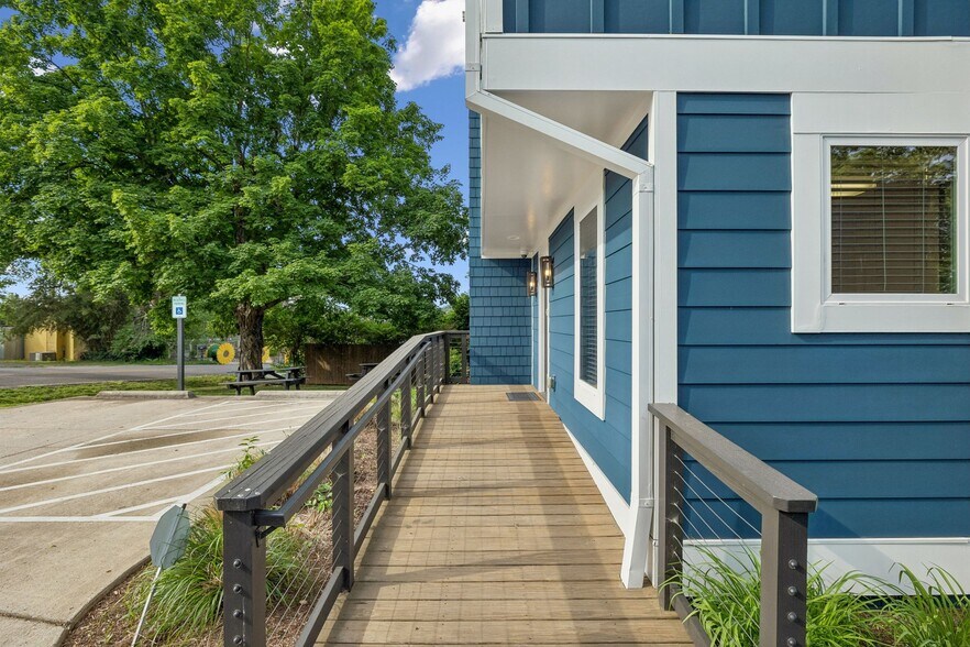 More Photos Of 2831 Azalea Pl, Nashville Office Residential For Lease