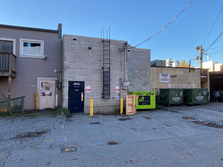 More Photos Of 2171 W 41st Ave, Vancouver Storefront For Sale