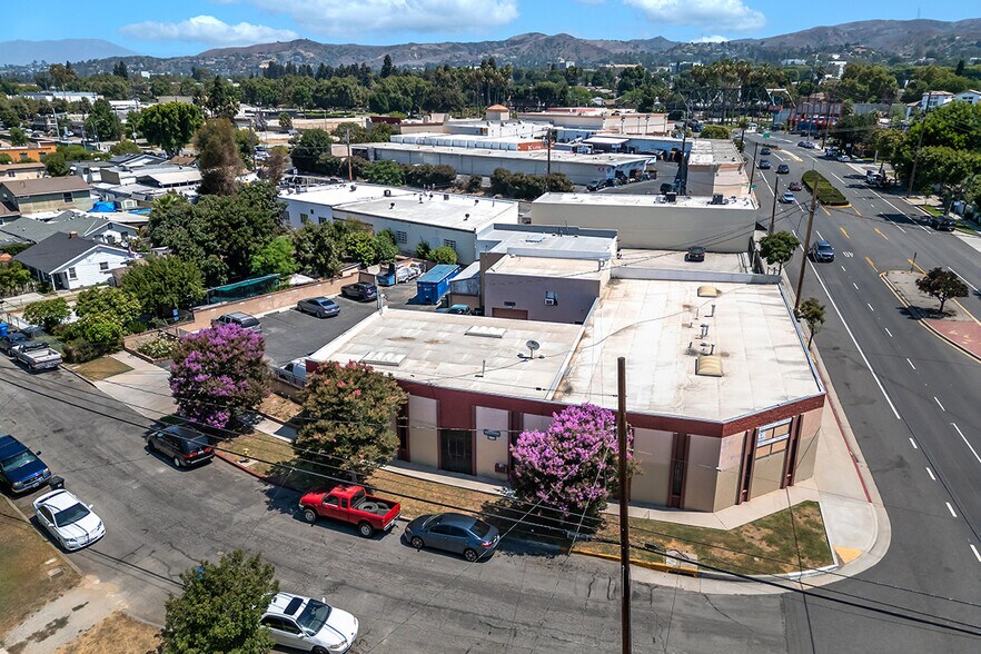 More Photos Of 12561-12563 Persing Dr, Whittier Showroom For Sale