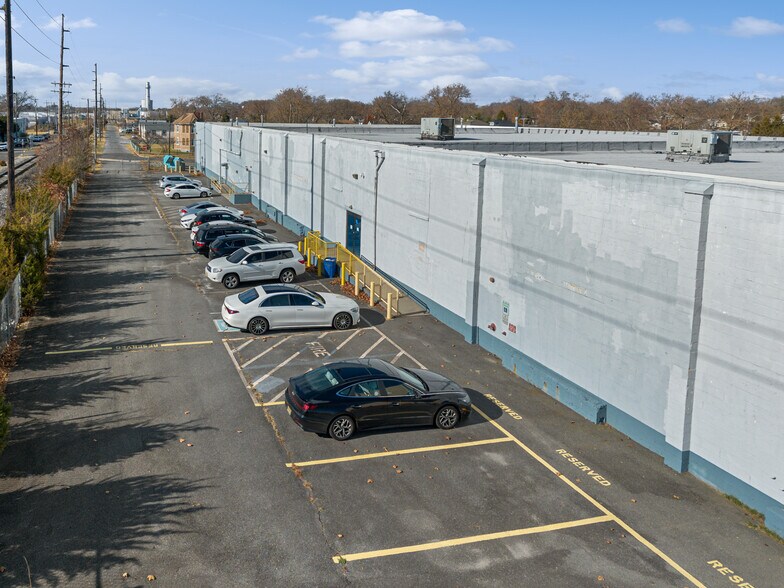 More Photos Of 301 N 4th St, Vineland Warehouse For Lease