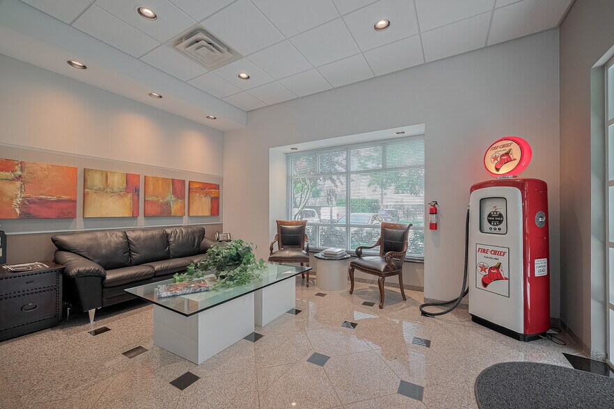 More Photos Of 19855 Greenwind Chase Dr, Houston Medical For Sale