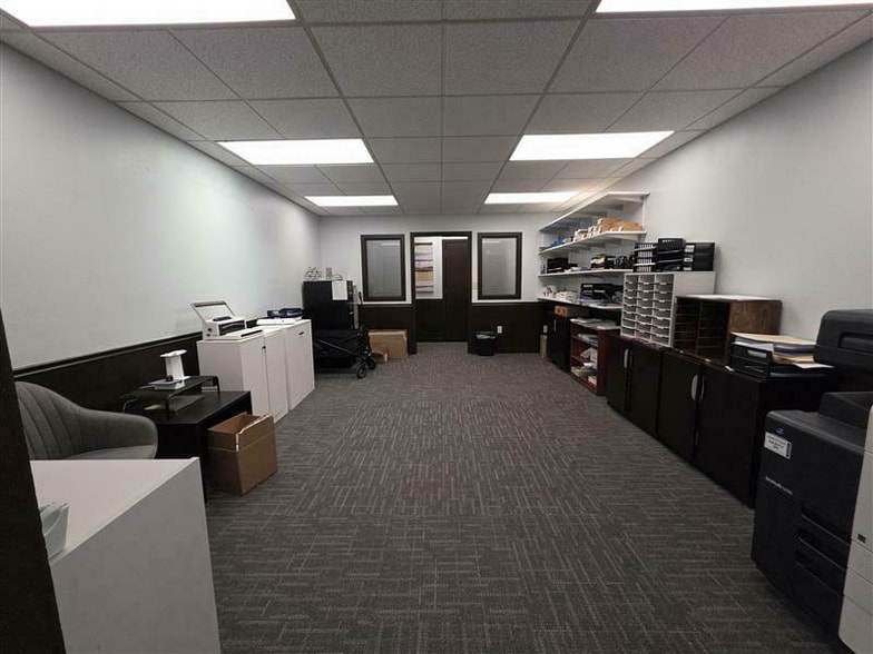 More Photos Of 1925 Indian Wood Cir, Maumee Office For Sale