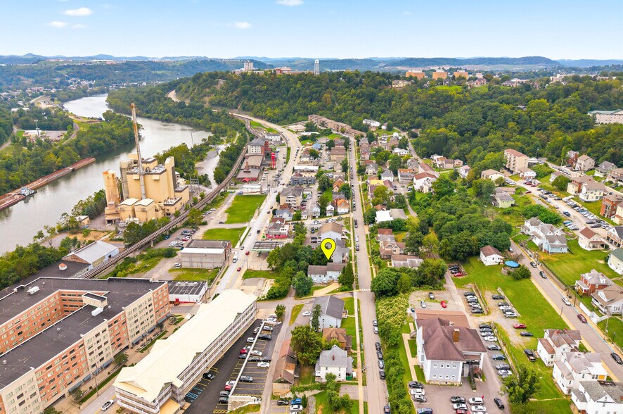 More Photos Of 409 McLane Avenue, Morgantown Apartments For Sale