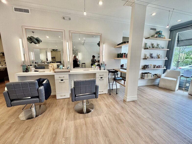 More Photos Of 272-278 Sound Beach Ave, Old Greenwich Storefront Retail Residential For Lease