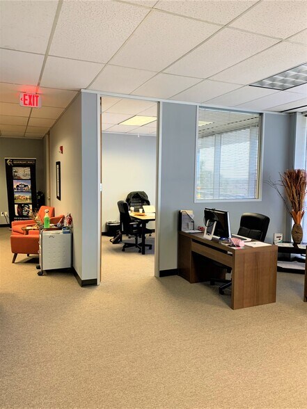 Primary Photo Of 9555 W Sam Houston Pky S, Houston Office For Lease