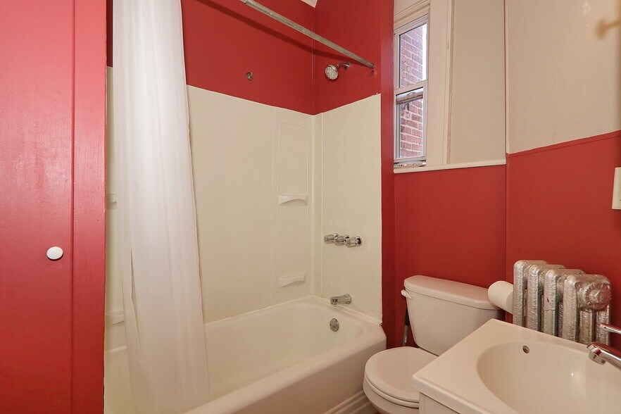 More Photos Of 171 Maplewood Ave, Maplewood Storefront Retail Residential For Sale