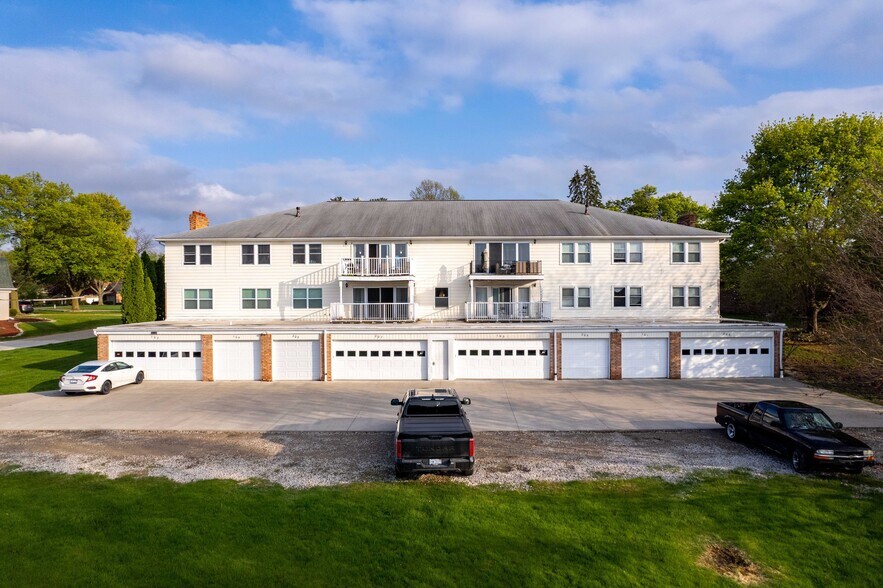More Photos Of 5313 Territorial Rd, Grand Blanc Apartments For Sale