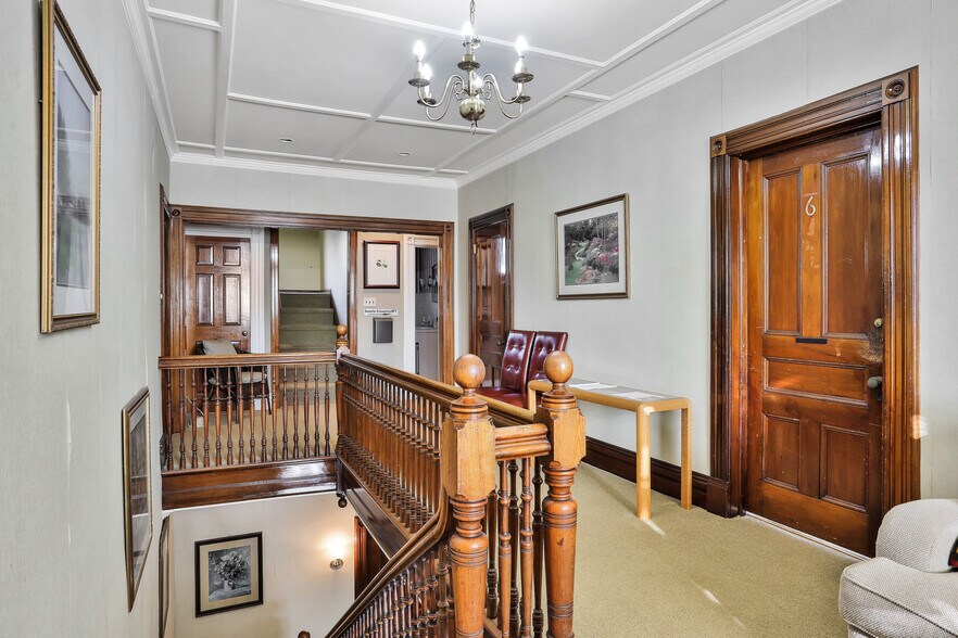 More Photos Of 227 Hamburg Tpke, Pompton Lakes Medical For Lease