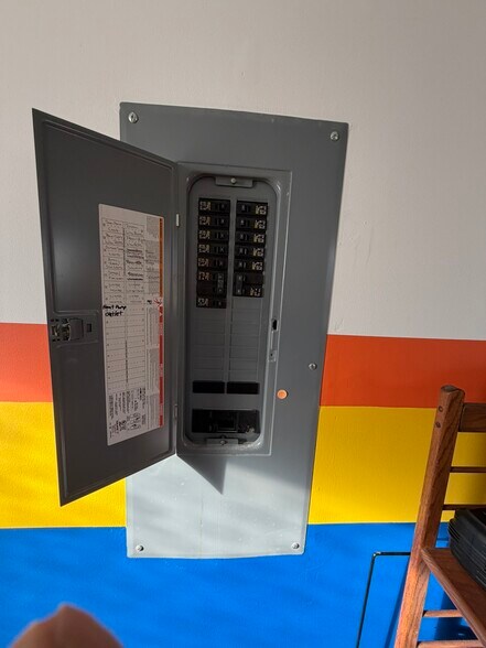 More Photos Of 602 E Lee Hwy, Wytheville Freestanding For Sale