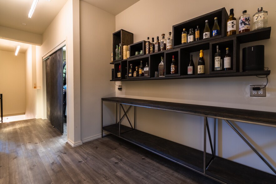 More Photos Of 1122-1126 Folsom St, San Francisco Industrial For Sale