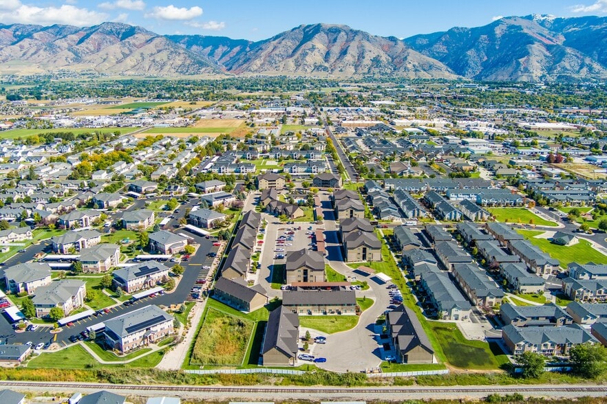 More Photos Of 415 Suncrest Ln, Logan Apartments For Sale