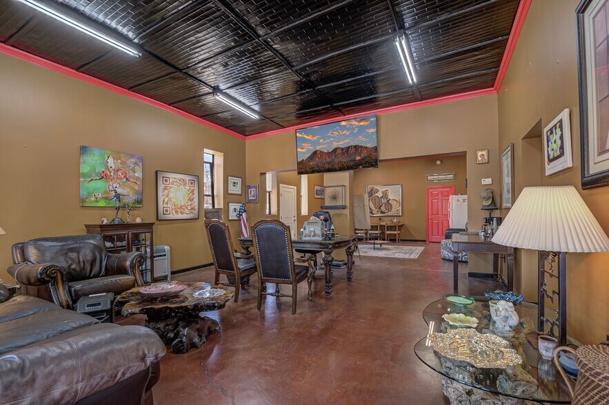 More Photos Of 520 W Main St, Payson Storefront Retail Residential For Sale