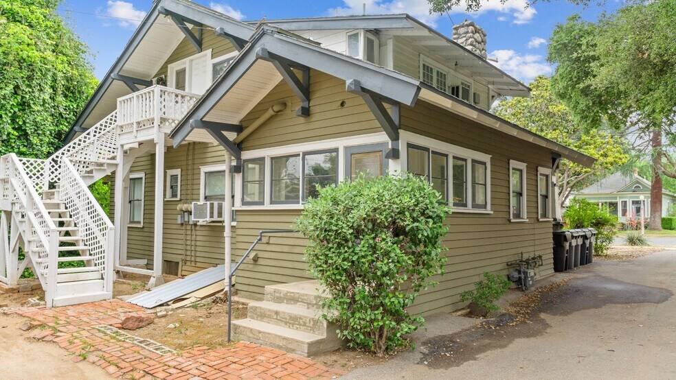 More Photos Of 230 S Buena Vista St, Redlands Apartments For Sale