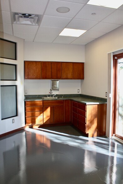 More Photos Of 650 Sierra Rose Dr, Reno Medical For Sale