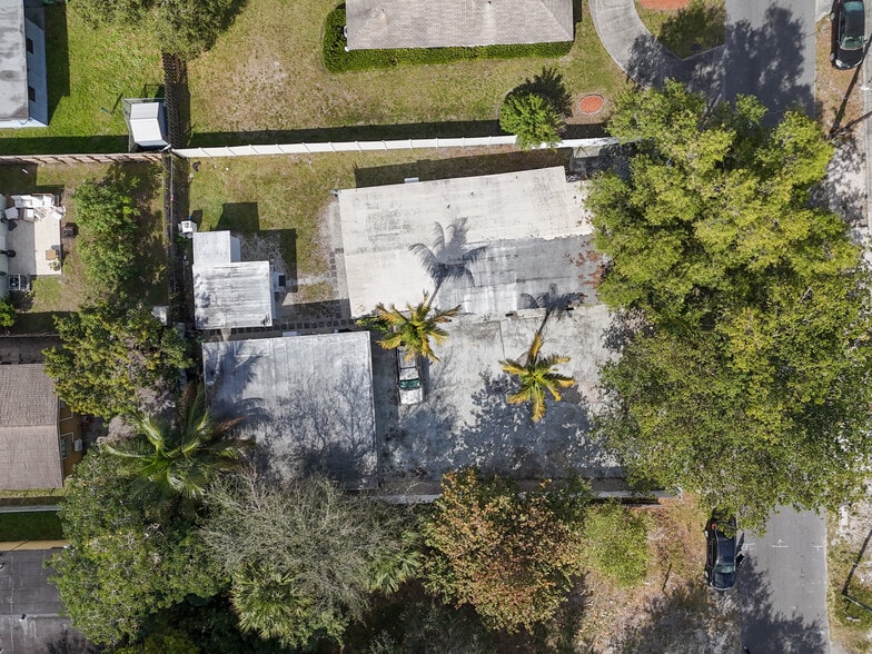 More Photos Of 633 NW 15th Ave, Fort Lauderdale Multifamily For Sale