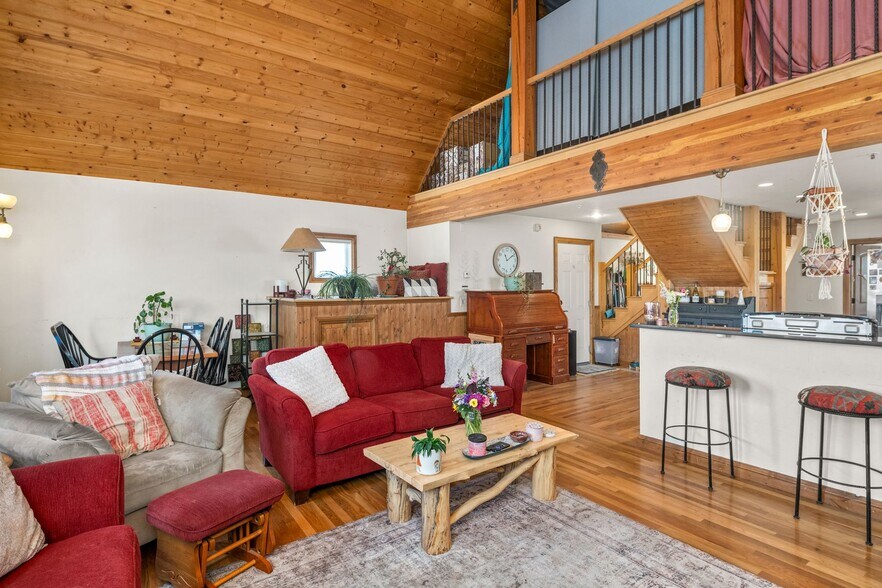 More Photos Of 228 Elk Ave, Crested Butte General Retail For Sale