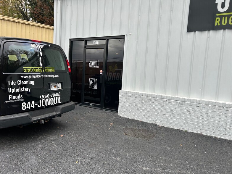 More Photos Of 1905 Airport Industrial Park Dr, Marietta Manufacturing For Lease