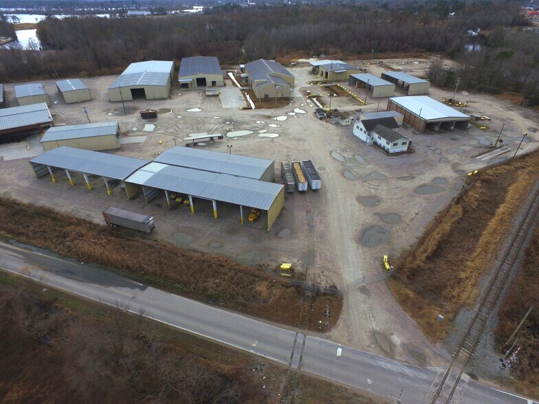 More Photos Of 141 Knobbs Creek Dr, Elizabeth City Industrial For Sale