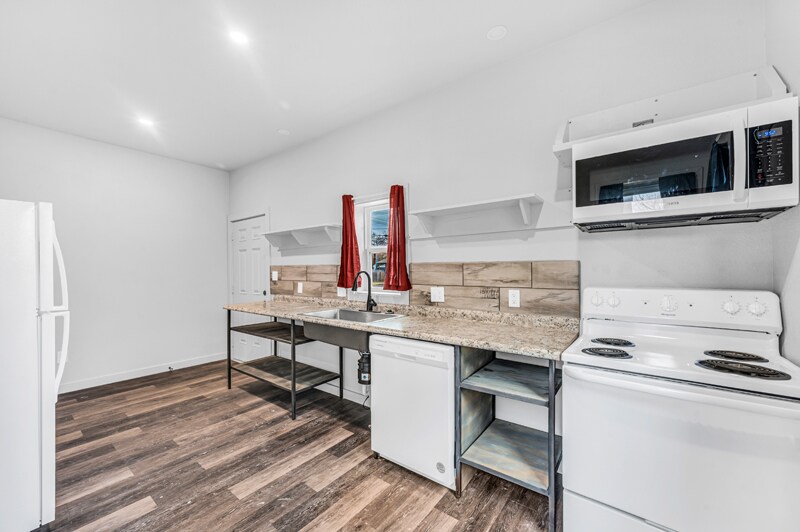 More Photos Of 2627 Sanger Ave, Waco Apartments For Sale