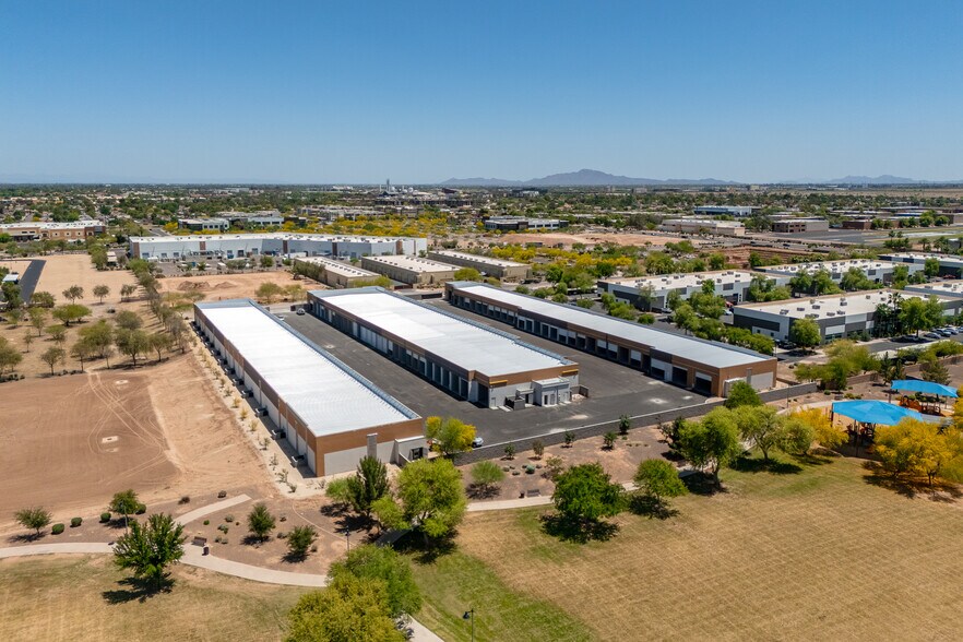 More Photos Of 390 Enterprise Pl, Chandler Self Storage For Sale