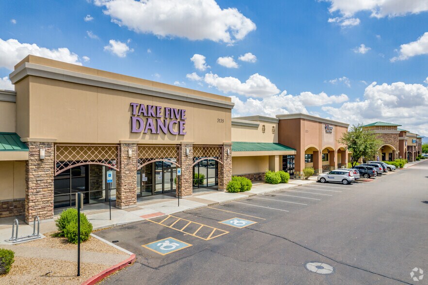 More Photos Of N Dysart Rd @ W Thomas, Avondale Unknown For Lease