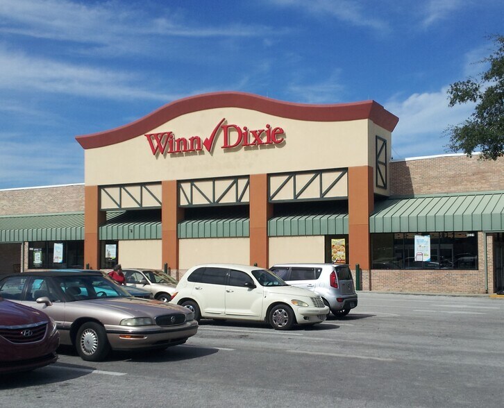 More Photos Of 4185-4251 Mariner Blvd, Spring Hill Unknown For Lease