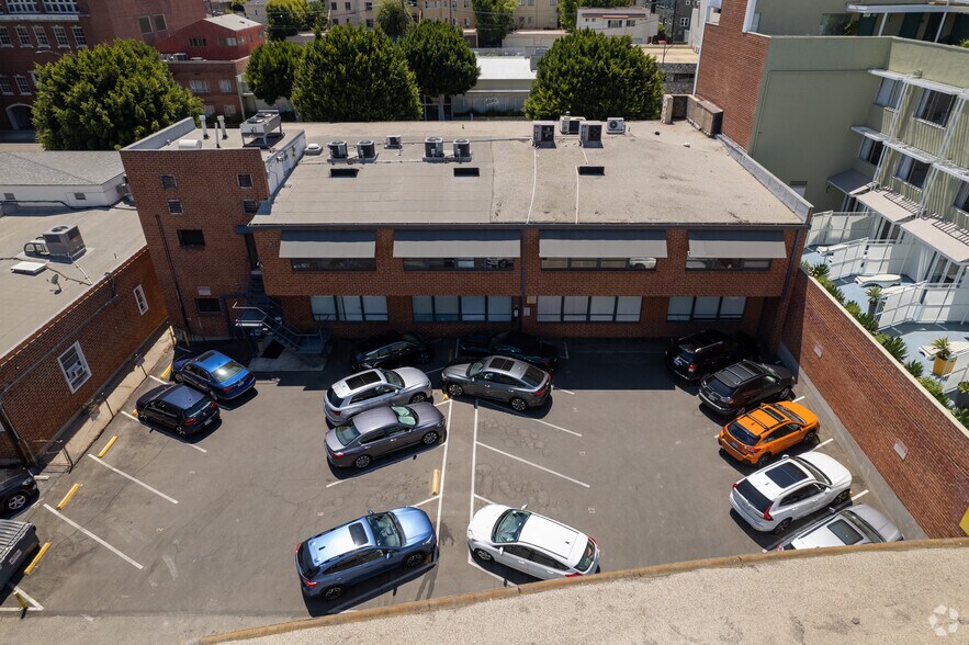 More Photos Of 420 S Beverly Dr, Beverly Hills Medical For Lease