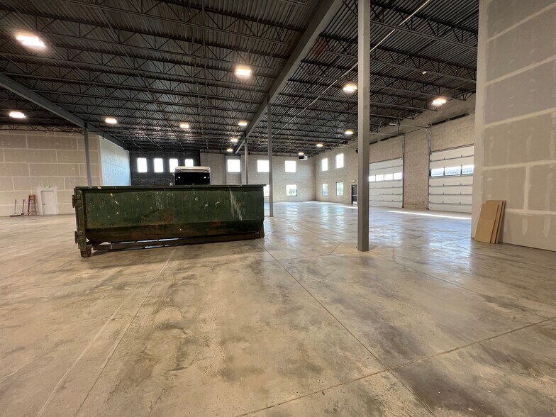 More Photos Of 1548 American Way, Payson Warehouse For Sale