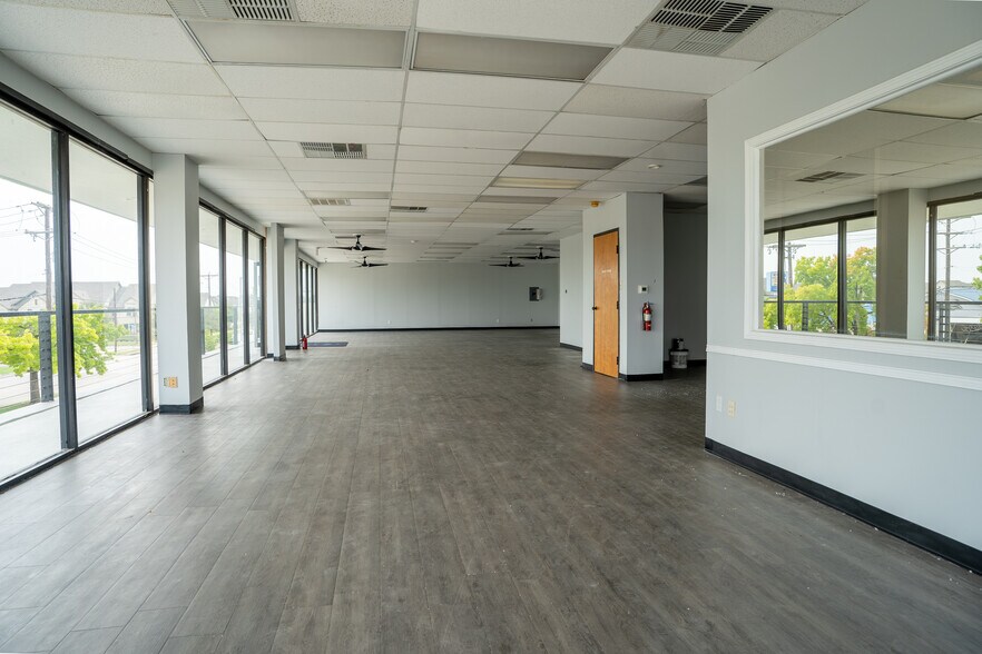 More Photos Of 5142-5198 Rufe Snow Dr, North Richland Hills Unknown For Lease