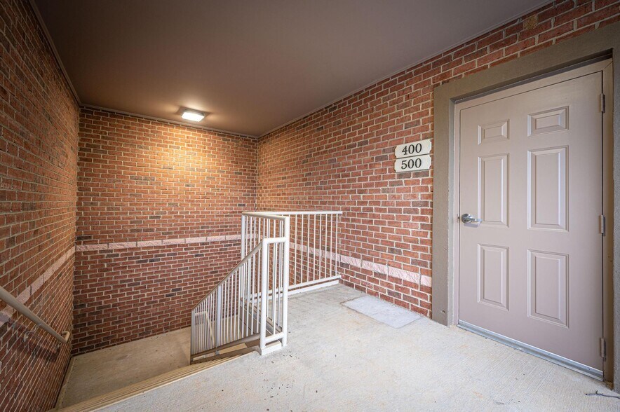 More Photos Of 274 N Nc-16 Hwy, Denver Office For Lease