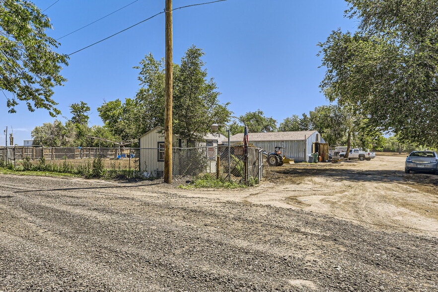 More Photos Of 8690 Verbena St, Commerce City Warehouse For Sale