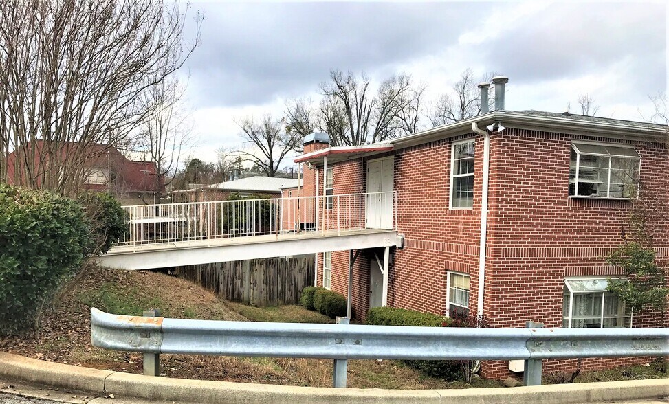 More Photos Of 120 Roper Mountain Rd Ext, Greenville Rehabilitation Center For Sale