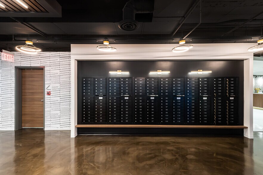 More Photos Of 3379 Peachtree Rd NE, Atlanta Coworking Space