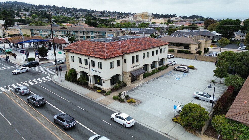 More Photos Of 401 Fremont St, Monterey Office For Lease