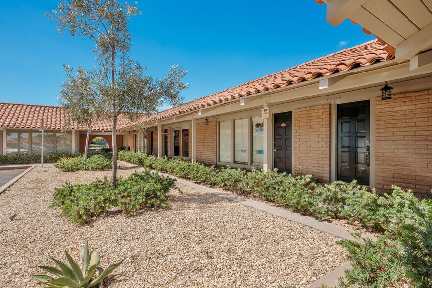 More Photos Of 13362 Newport Ave, Tustin Unknown For Lease