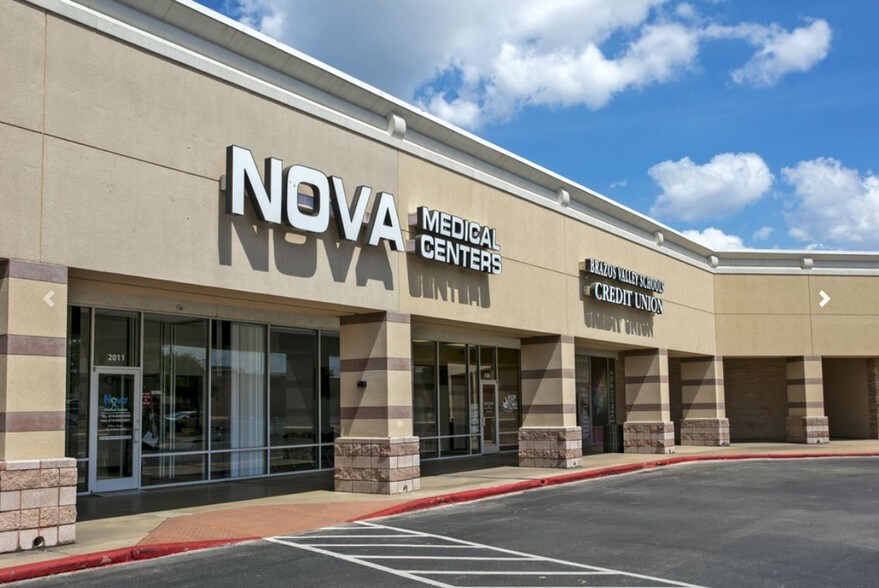 More Photos Of 1901-2027 S Texas Ave, Bryan Unknown For Lease