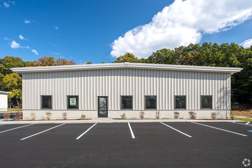 More Photos Of 98 Airport Blvd, Marlborough Warehouse For Sale