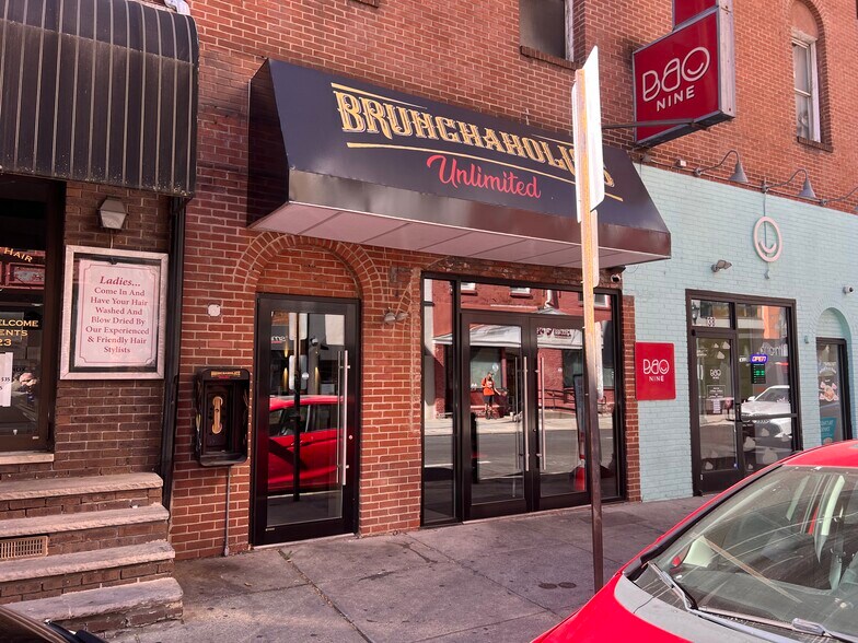 More Photos Of 38-40 S 19th St, Philadelphia Restaurant For Lease