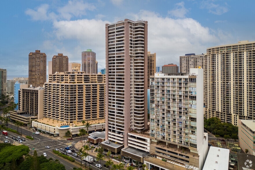 Primary Photo Of 1910 Ala Moana Blvd, Honolulu Apartments For Lease