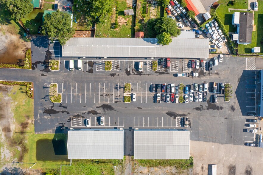 More Photos Of 888 College Park Rd, Summerville Unknown For Lease